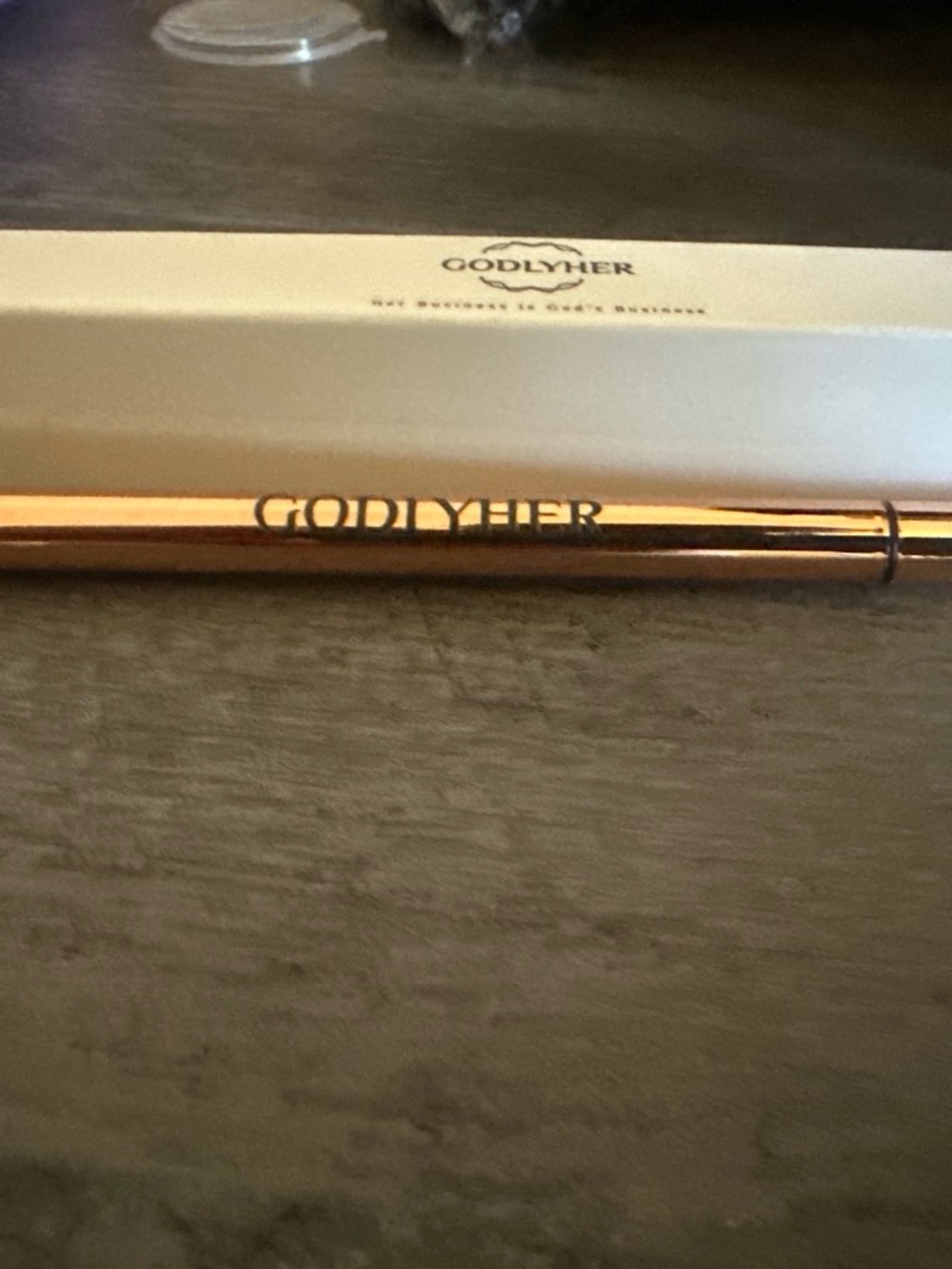 Light brown eyeliner